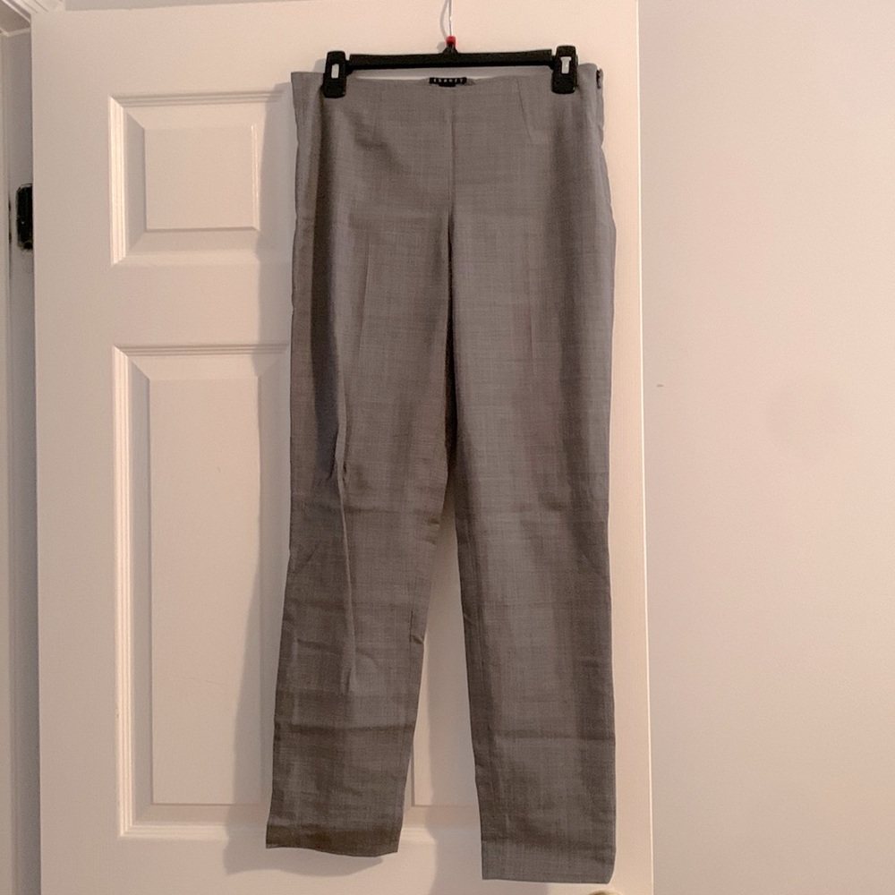 Really lovely work pants that are not photographing as nicely as they fit :)